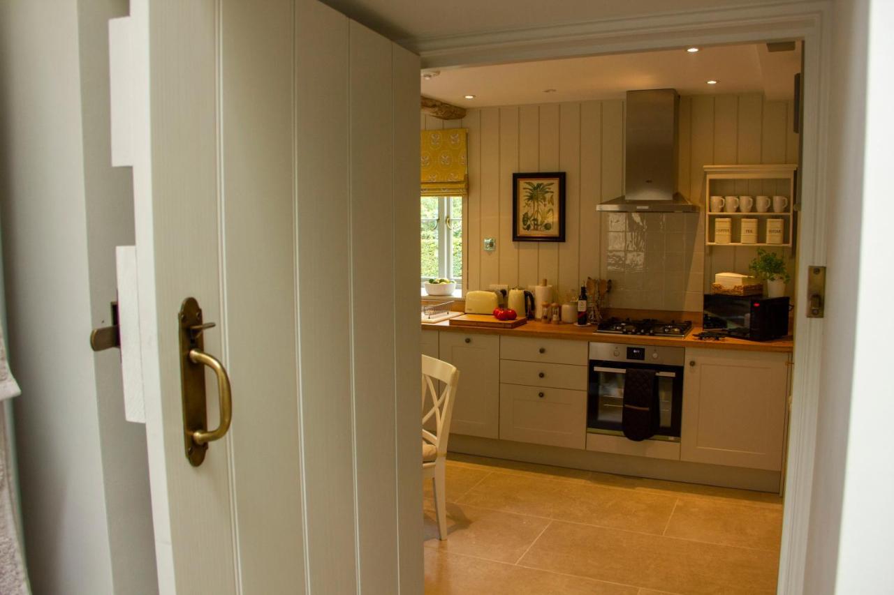 The Potting Shed, 5* Luxury Escape Cirencester Luaran gambar