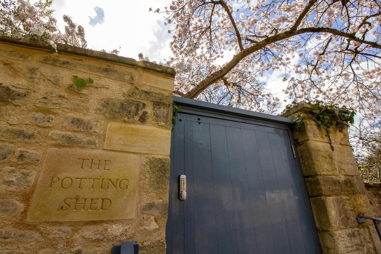 The Potting Shed, 5* Luxury Escape Cirencester Luaran gambar