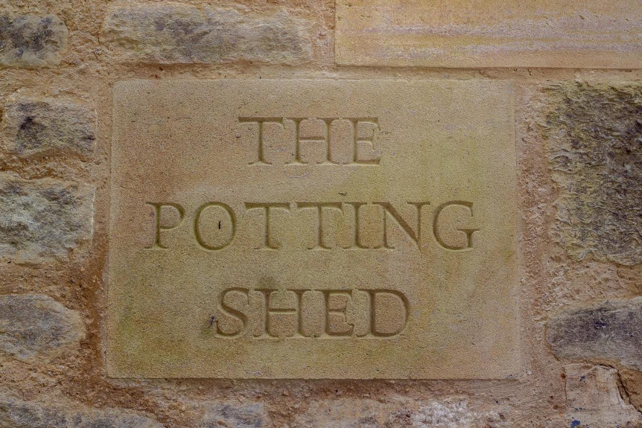 The Potting Shed, 5* Luxury Escape Cirencester Luaran gambar
