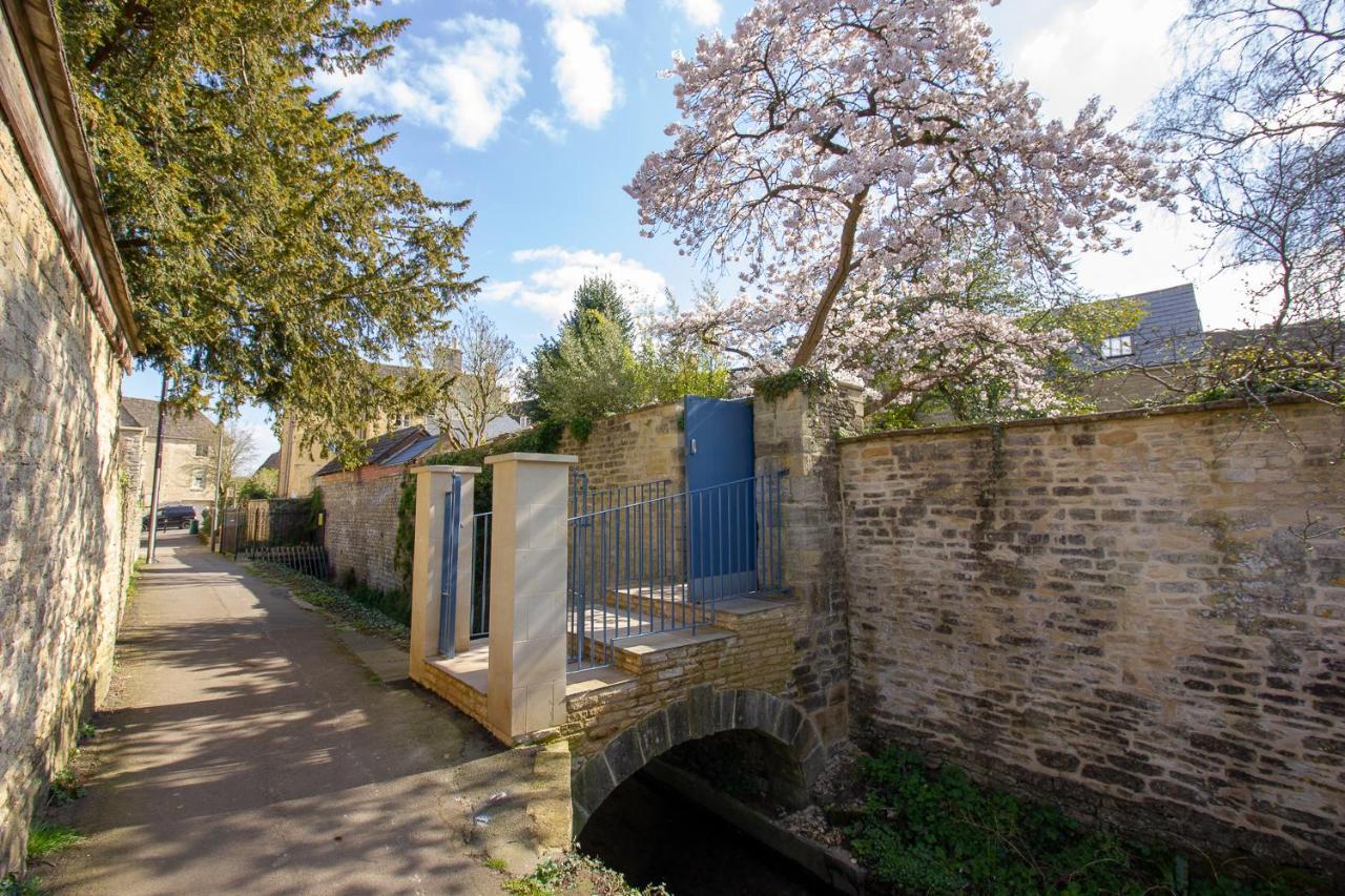 The Potting Shed, 5* Luxury Escape Cirencester Luaran gambar