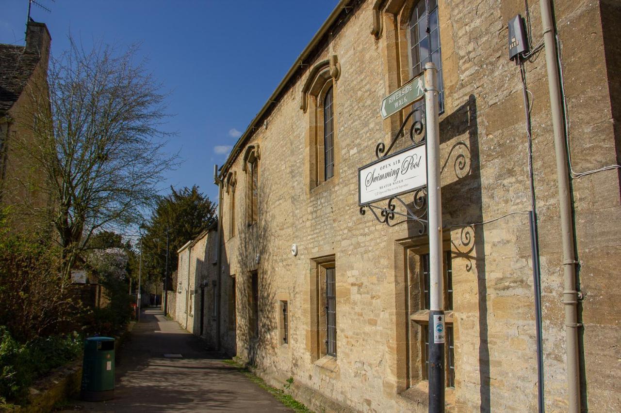 The Potting Shed, 5* Luxury Escape Cirencester Luaran gambar