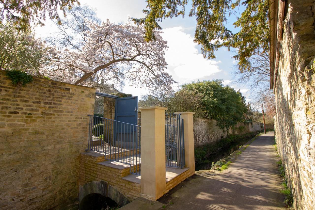 The Potting Shed, 5* Luxury Escape Cirencester Luaran gambar